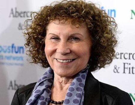 Rhea Perlman’s Net Worth: How the American Actress amassed her Multi-million Dollar Portfolio?